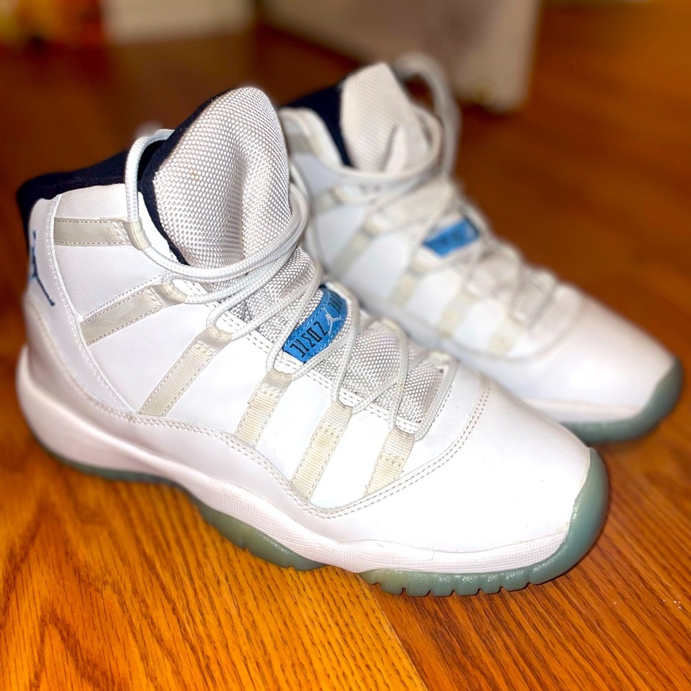Air Jordan 11 Retro ‘Legend Blue’ 2014